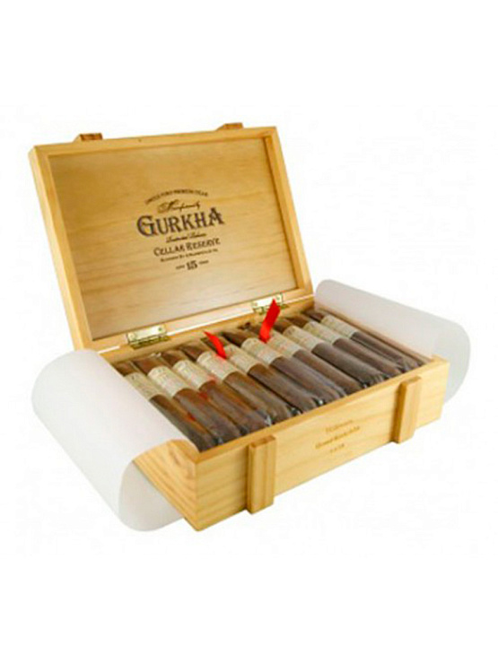 Сигары Gurkha Cellar Reserve 15 Years Grand Rothchild - фото 5
