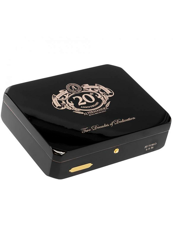 Сигары AJ Fernandez 20-th Anniversary Toro Limited Edition - фото 6