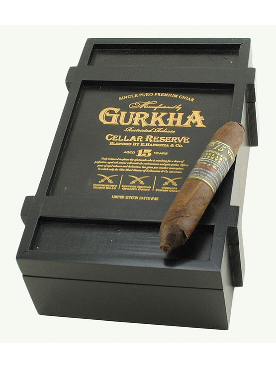 Сигары Gurkha Cellar Reserve Limitada Solara Double Robusto - фото 6