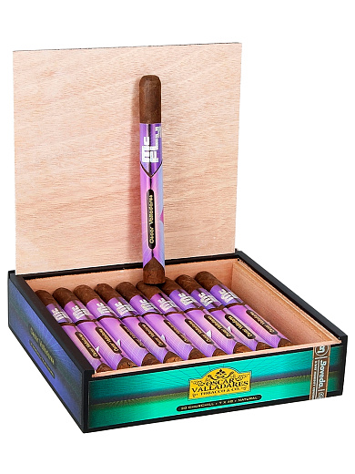 Сигары Mc Fly by Oscar Valladares Churchill - цена