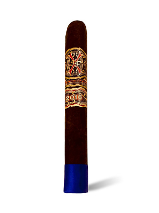Сигары FFOX Fuente Fuente Opus X Heaven and Earth Tauros the Bull Maduro